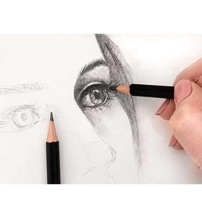 Pencils Graphite Essentials nr.04