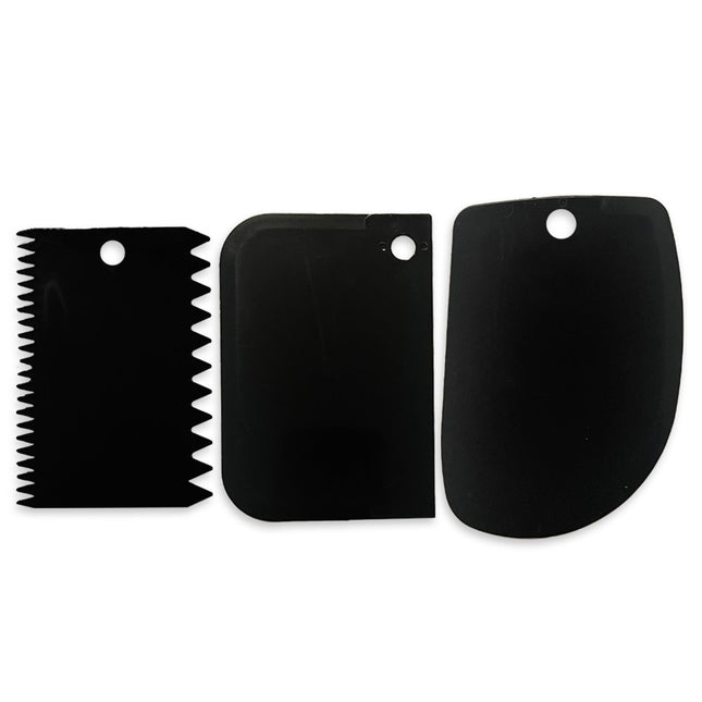 3 hand spatulas
